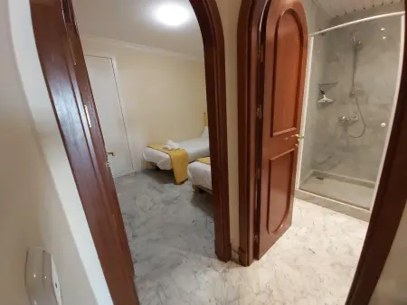 Benalmádena: Appartement 2 chambres avec clim, piscine sur le toit - Photo 7