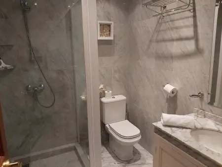 Benalmádena: Appartement 2 chambres avec clim, piscine sur le toit - Photo 20