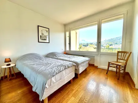 T3 spacieux à Annecy avec balcon vue montagnes, animaux admis - Photo 6