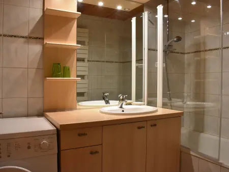 Appartement 3 pièces avec balcon et WIFI à 150m des pistes, 6 personnes - Méribel - Photo 4