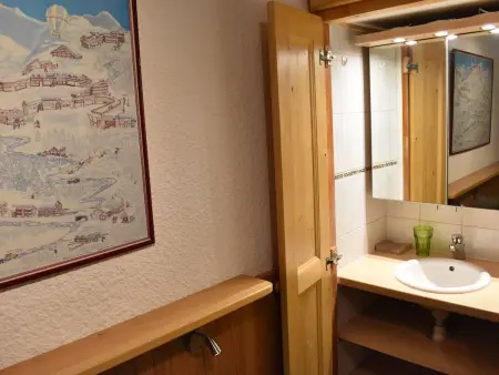 Appartement 3 pièces avec balcon et WIFI à 150m des pistes, 6 personnes - Méribel - Photo 17