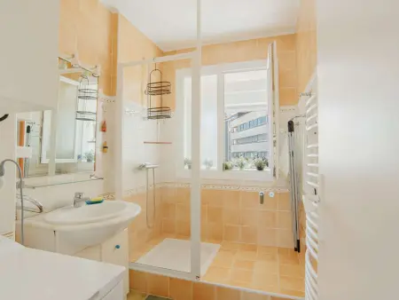 Studio lumineux à deux pas de la plage d'Hendaye - Photo 4