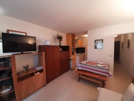 Studio Cosy au Pied du Port de Plaisance de Capbreton pour 4 Pers. avec Wifi et Plages Proches - Photo 2