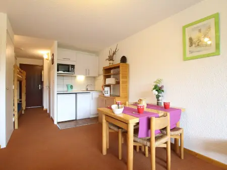 Studio coin montagne 4 pers avec balcon, piscine, à 50m du télécabine - La Salle les Alpes - Photo 3