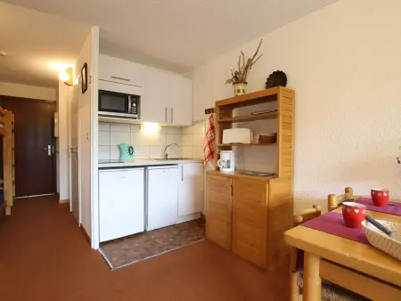 Studio coin montagne 4 pers avec balcon, piscine, à 50m du télécabine - La Salle les Alpes - Photo 4