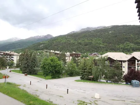 Studio coin montagne 4 pers avec balcon, piscine, à 50m du télécabine - La Salle les Alpes - Photo 11