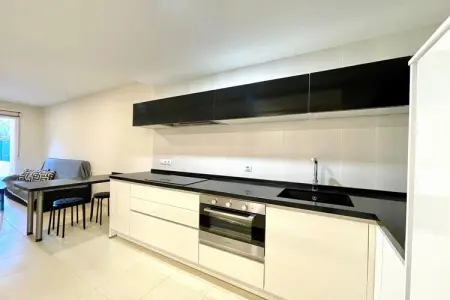 Apto con piscina en Vera playa, Appartement avec piscine commune près de la plage - Photo 2
