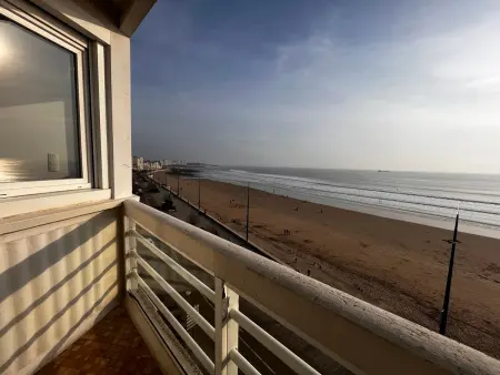 Studio spacieux face mer avec balcon et garage, proche plage et commerces aux Sables-d'Olonne - Photo 7