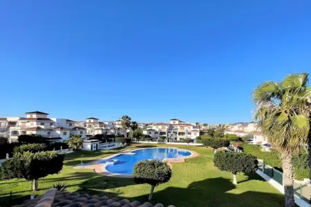 Apartamento planta 1ª o 2ª con terraza, Appartement à Vera près de la plage - Photo 7