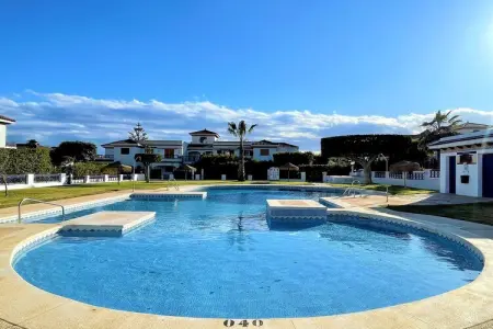 Apartamento planta 1ª o 2ª con terraza, Appartement à Vera près de la plage - Photo 9