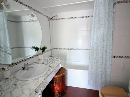Appartement avec Piscine Salée, Proche Plage et Parc Naturel, Climatisé, Wi-Fi, Terrasse 15m², 5 pers. - Photo 14