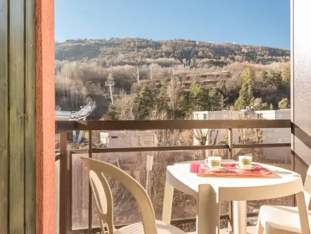 Charmant 2 pièces avec balcon, idéal pour 5 pers. à 100m des pistes, proche centre Briançon - Photo 9