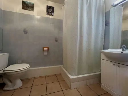 Studio cosy avec terrasse, 4 couchages, au pied des pistes à Briançon - Photo 4
