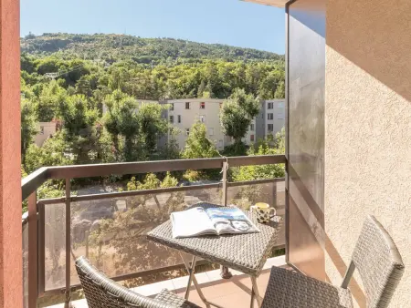 Appartement cosy 2 pièces, proche télécabine Prorel et centre de Briançon, parking inclus - Photo 2