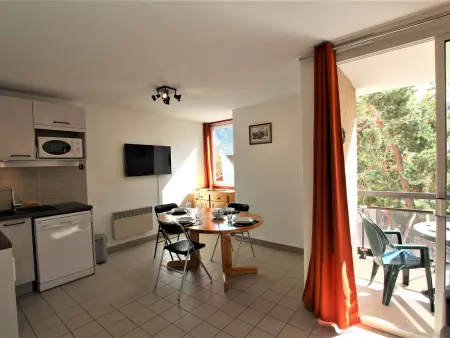 2 pièces, parking, balcon sud, proche télécabine - Briançon - Photo 9