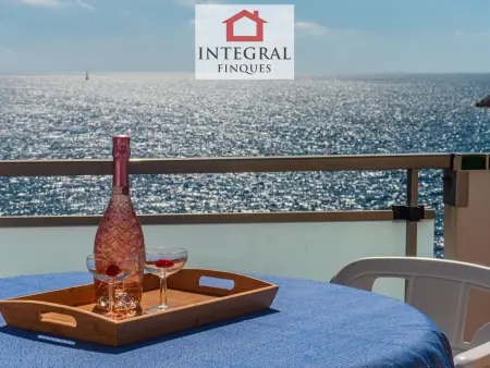 Appartement en bord de mer avec terrasse, wifi, animaux admis, vues spectaculaires - Photo 1