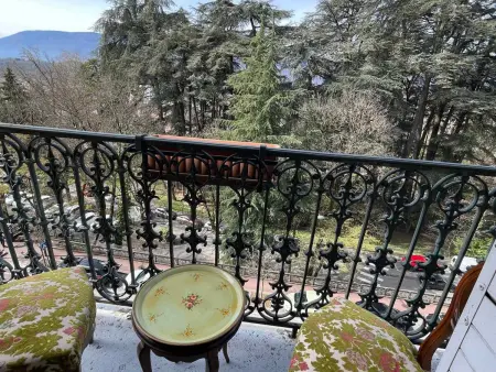 Grand studio centre-ville avec balcon et WiFi, Appartement 2 personnes à Aix les Bains - Photo 1