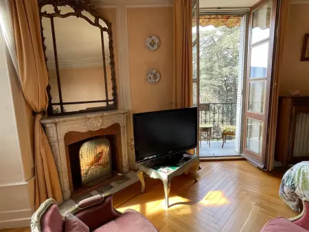 Grand studio centre-ville avec balcon et WiFi, Appartement 2 personnes à Aix les Bains - Photo 5