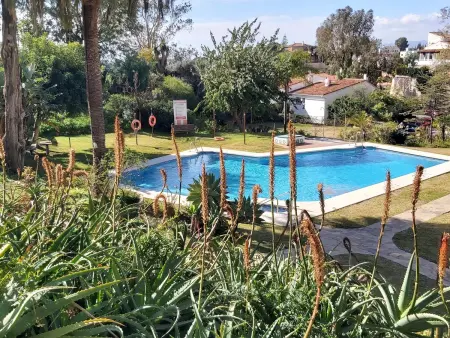 Magnifique appartement à Malaga avec piscine, jardin, parking, terrasse et vue sur la mer - Photo 2
