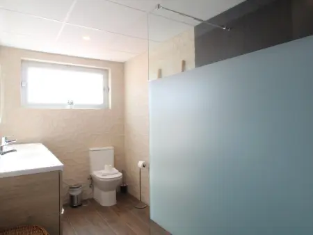 Magnifique appartement à Malaga avec piscine, jardin, parking, terrasse et vue sur la mer - Photo 9