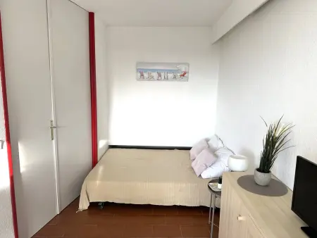 Appartement Rez-de-Jardin Bord de Mer, Terrasse 30m², 5 Pers, Port Camargue - Photo 4