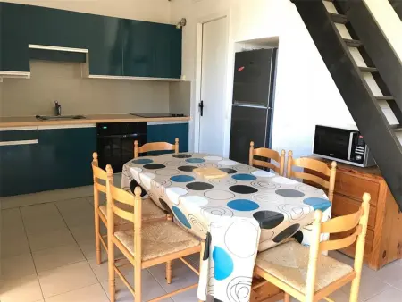 Appartement T2 Mezzanine, 6 couchages, bord de plage, parking privé, proche commerces et Aqualand - Photo 1