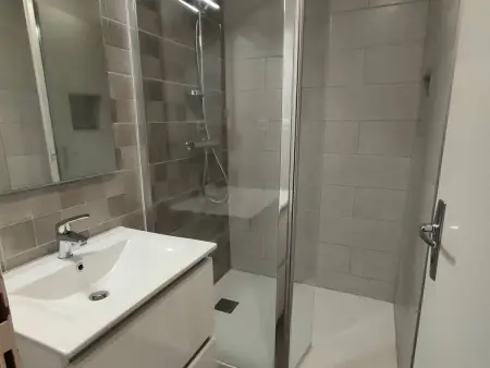 Cauterets: Appartement 2 Ch, 8 Pers, Wifi & Parking - Photo 8