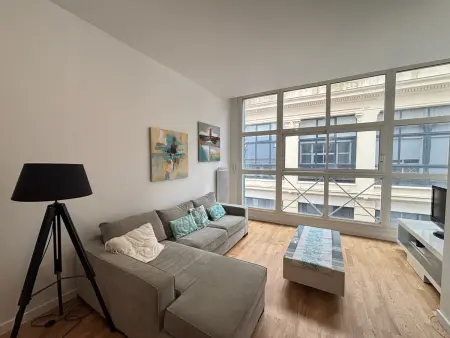 Grand appartement T2 proche plage avec wifi, ascenseur et cuisine équipée - Photo 1