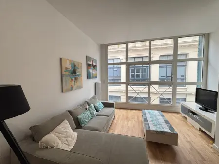 Grand appartement T2 proche plage avec wifi, ascenseur et cuisine équipée - Photo 2