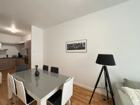 Grand appartement T2 proche plage avec wifi, ascenseur et cuisine équipée - Photo 7