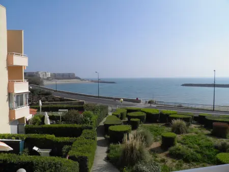 Confortable 2 pièces à Sète près de la mer avec terrasse et parking privé - Photo 2