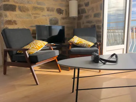 Appartement cosy 2 pièces face mer avec 3 balcons et WIFI inclus à Larmor-Plage - Photo 5