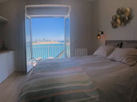 Appartement cosy 2 pièces face mer avec 3 balcons et WIFI inclus à Larmor-Plage - Photo 14