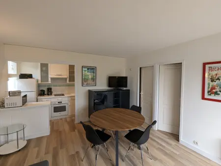 Charmant Studio Cabine avec Grande Terrasse et Proximité Plage à Arcachon - Photo 11