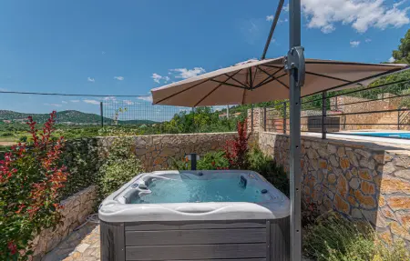 Appartement 6 personnes à Sibenik - Photo 2