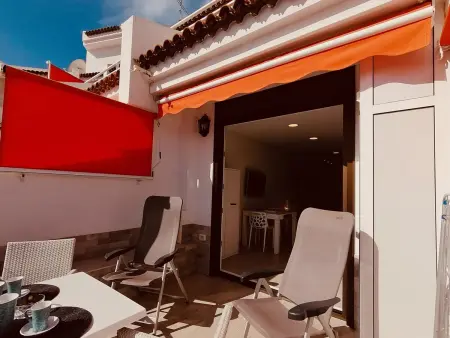 Beau studio rénové à 5 min de la plage avec WiFi et piscine - Photo 5