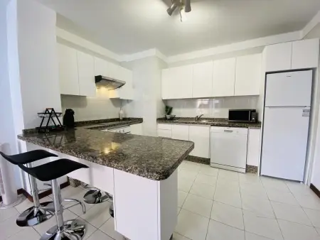 Appartement Familial Spacieux à 5 min de la Playa de las Vistas avec Piscine et Terrasses - Photo 8
