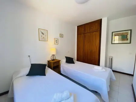 Appartement Familial Spacieux à 5 min de la Playa de las Vistas avec Piscine et Terrasses - Photo 14