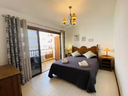 Appartement Familial Spacieux à 5 min de la Playa de las Vistas avec Piscine et Terrasses - Photo 19
