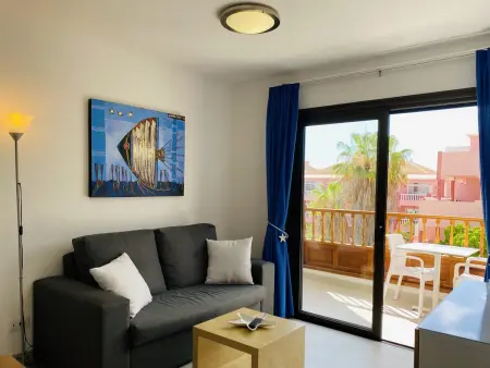 Appartement calme à 5min de Playa de las Vistas avec piscine et WiFi - Photo 1