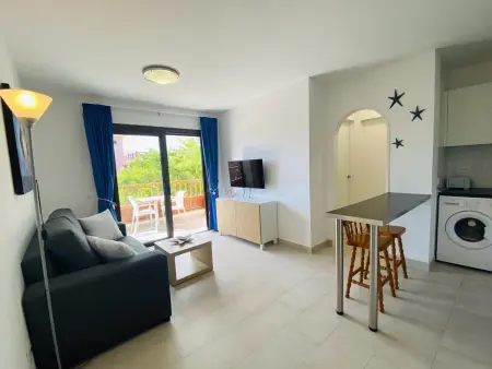 Appartement calme à 5min de Playa de las Vistas avec piscine et WiFi - Photo 2