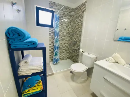 Appartement calme à 5min de Playa de las Vistas avec piscine et WiFi - Photo 17