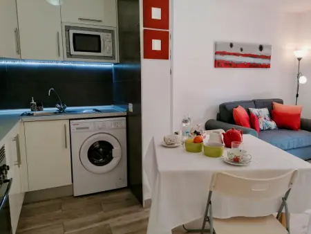 Appartement rénové avec piscine à 10 min de Playa de las Vistas, Los Cristianos - Photo 14