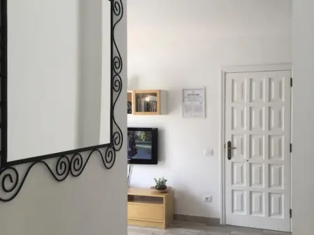 Appartement rénové avec piscine à 10 min de Playa de las Vistas, Los Cristianos - Photo 16