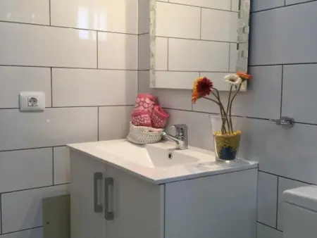 Appartement rénové avec piscine à 10 min de Playa de las Vistas, Los Cristianos - Photo 21