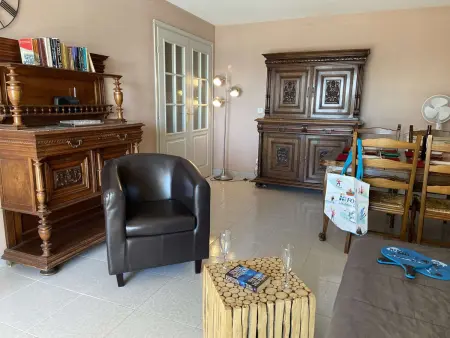 Appartement 2 pièces avec terrasse et parking, proche thalassothérapie - Photo 3