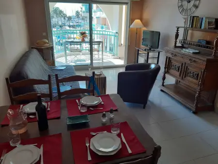 Appartement 2 pièces avec terrasse et parking, proche thalassothérapie - Photo 4