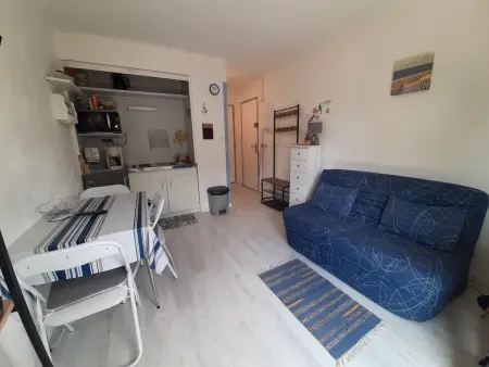 Studio cosy proche océan et commerces, parfait pour des vacances à deux! - Photo 1