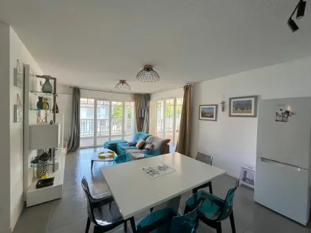 Appartement T4 avec Terrasse, Piscine et Proche Dune du Pyla - Photo 3