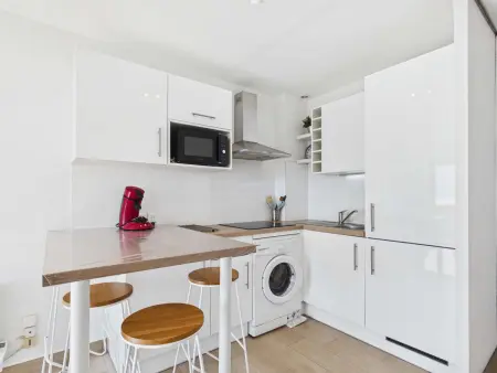 Grau d'Agde : Studio cabine avec terrasse, parking privé, vue mer - Photo 8